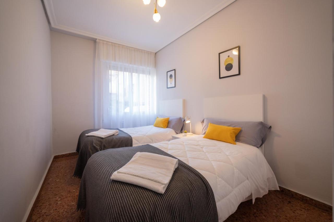 Apartamento Albelda Plaza Albelda De Iregua Exterior photo
